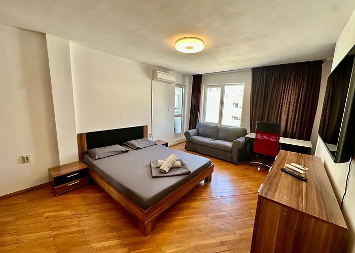 アパート Central District 3 Bedroom Place *