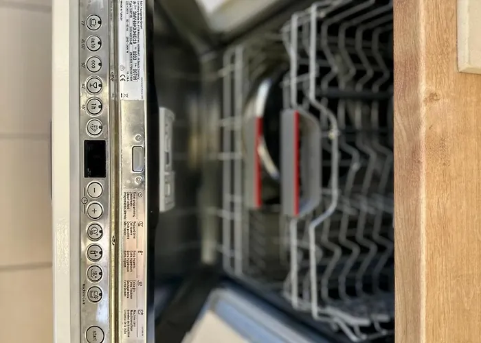 Central District 3 Bedroom Place *