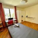Central District 3 Bedroom Place Daire Filibe