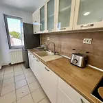 Central District 3 Bedroom Place Daire