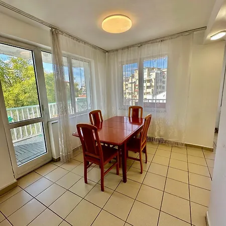 Apartmán Central District 3 Bedroom Place