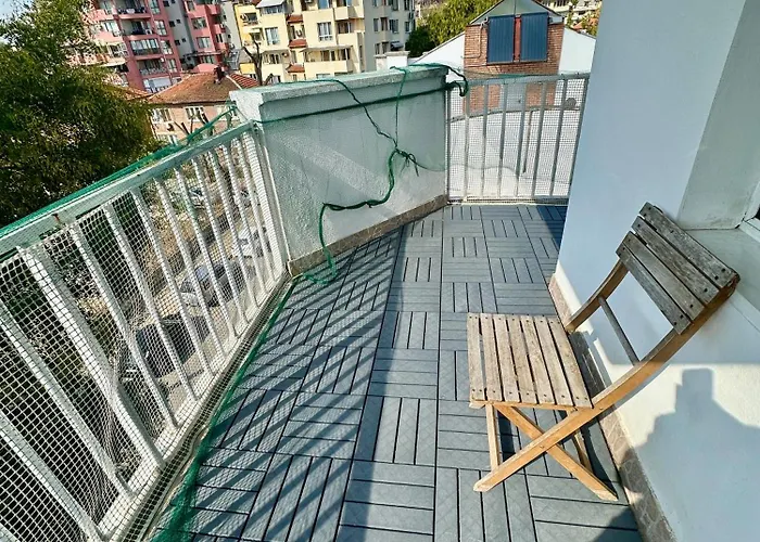 Central District 3 Bedroom Place Apartmán Plovdiv